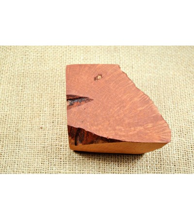 Extra Extra Plateau Greek Briar